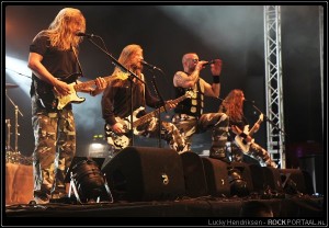 Zwarte Cross 378