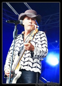 A30A2624-BorderMaker